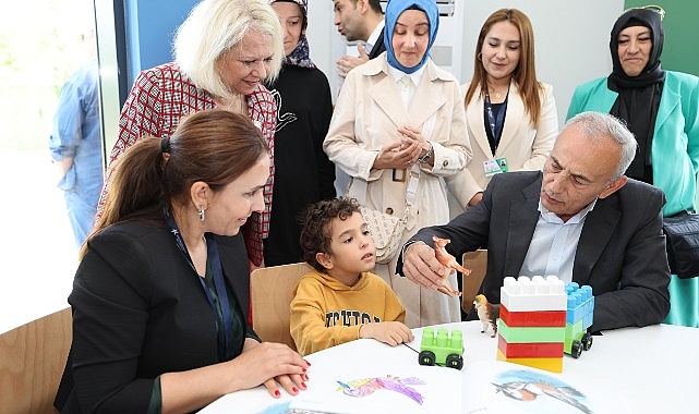 Küçükçekmece Belediyesi, “engelsiz kent” hedefiyle özel gereksinimli çocukların ve ailelerinin