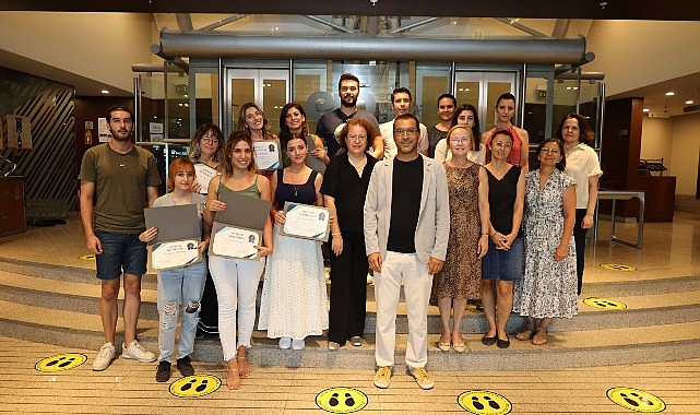 Türkiye’de emek-yoğun sektörler başta olmak üzere sanayi iş kollarına gençlerin