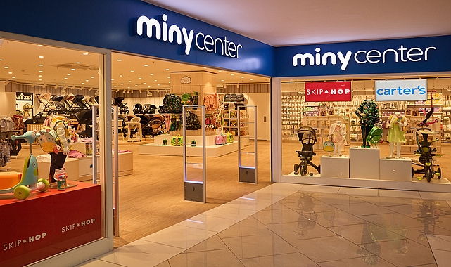 Ebeveynlerin her an yanında yer alarak hem en değerlileri miniklere