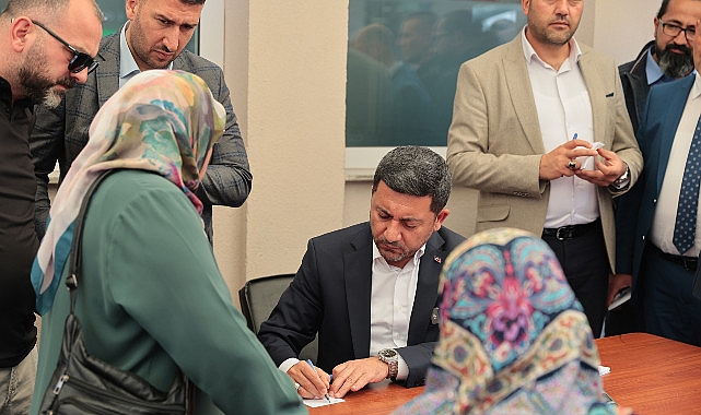 Her hafta, belediyeyi adeta hemşehrilerinin ayağına taşıyarak vatandaşların görüş, öneri