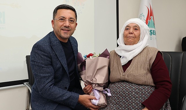 Anneler Günü dolayısıyla düzenlenen program Nevşehir Belediyesi Kadın ve Aile