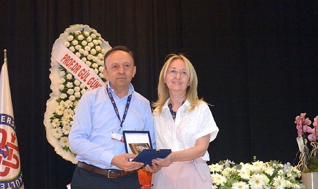 Ege Üniversitesi Tıp Fakültesi Tıbbi Biyokimya Anabilim Dalı öğretim üyesi