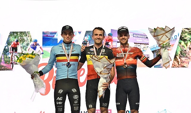 Sakarya Bike Fest’in üçüncü gününde Sakarya MTB Night Cup koşuldu.