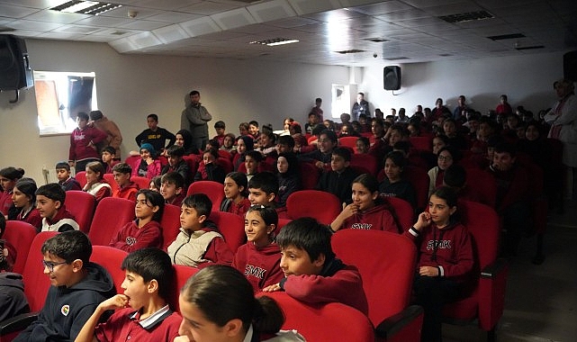 Büyükşehir Belediyesi’nin çocukların güvenli ve çevre dostu ulaşımın önemini kavraması