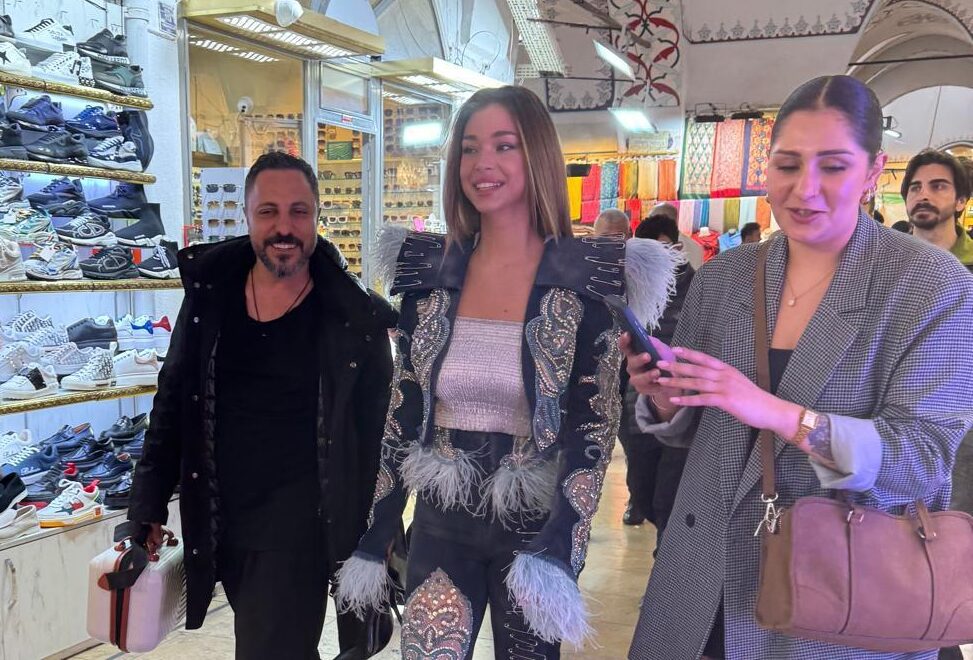 Kapalıçarşı tarihinde ilk kez bir moda çekimine ev sahipliği yaptı.