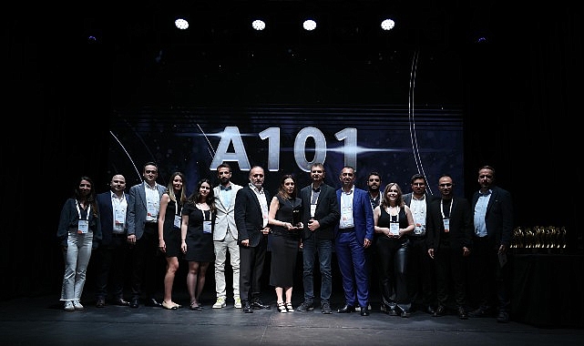 8 Mayıs’ta UNIQ İstanbul’da gerçekleşen törende A101; satış performansı ve