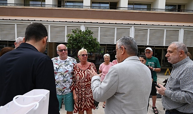 Kemer Belediye Başkanı Necati Topaloğlu ve Kemer Belediye Meclis Üyesi