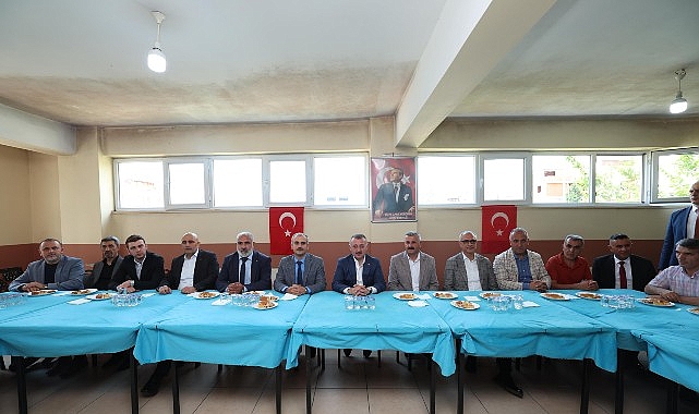 Kocaeli Büyükşehir Belediye Başkanı Doç.Dr.Tahir Büyükakın, Çayırova’da bulunan Sivas Zara