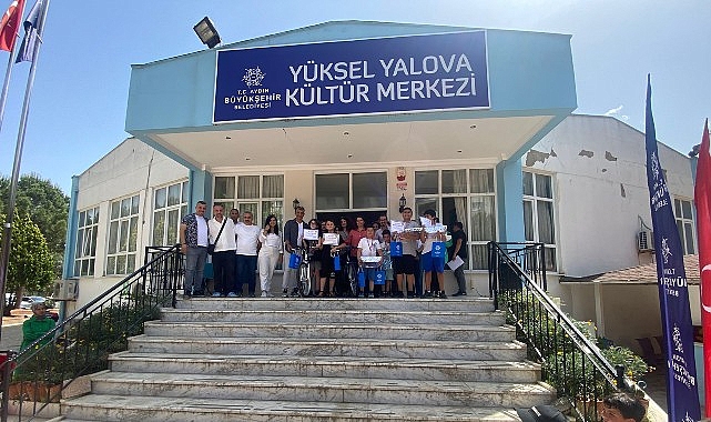 Aydın Büyükşehir Belediyesi tarafından düzenlenen Geleneksel Satranç Turnuvası bu yıl da heyecan