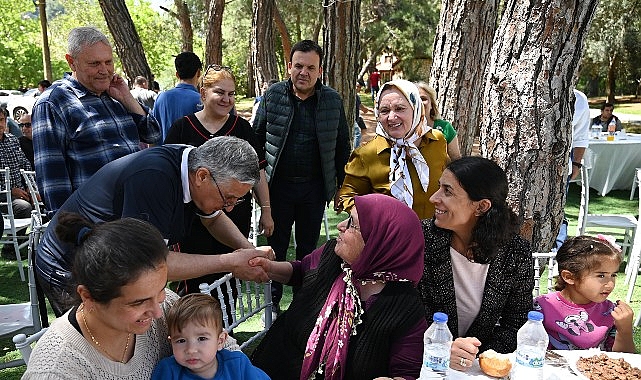 Kemer Belediye Başkanı Necati Topaloğlu, 1 Mayıs Emek ve Dayanışma