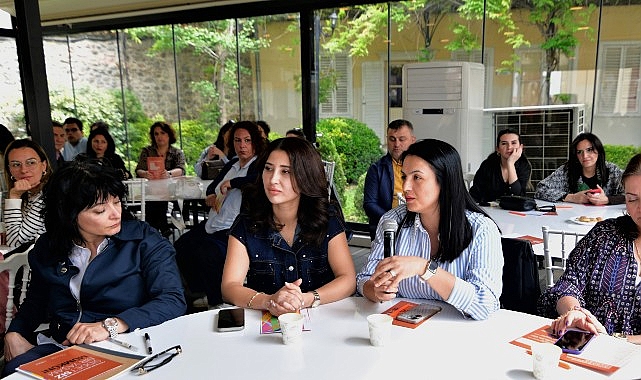 Bornova Belediyesi, toplumsal cinsiyet eşitliğini güçlendirmek amacıyla hazırladığı Yerel Eşitlik