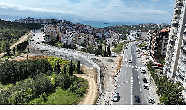 Büyükşehir Belediyesi, alternatif güzergâhlarla trafiğe yeni ve kalıcı çözümler üretiyor.