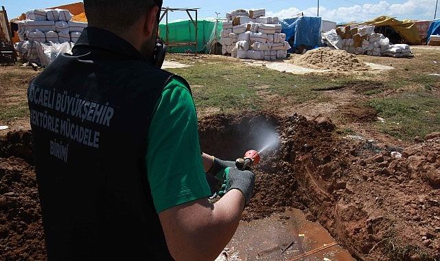 Büyükşehir Belediyesi, Kurban Bayramı öncesinde kurbanlık satış alanlarında sivrisinek ve