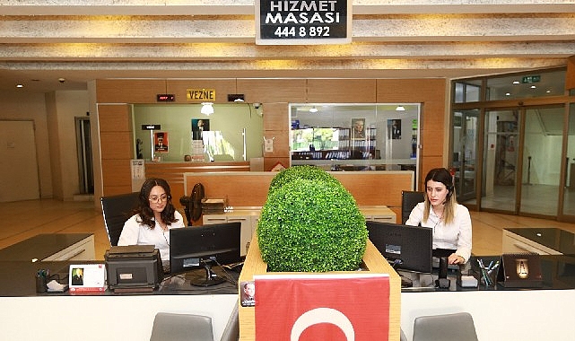 Efes Selçuklu vatandaşların öneri, istek ve şikâyetlerini iletebilmeleri için hizmet