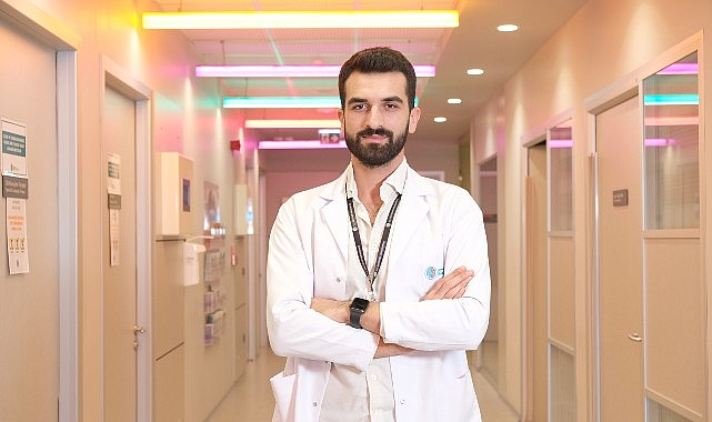 Üsküdar Üniversitesi NPİSTANBUL Hastanesi Feneryolu Tıp Merkezi Uzman Ergoterapist Cahit Burak Çebi, hafif