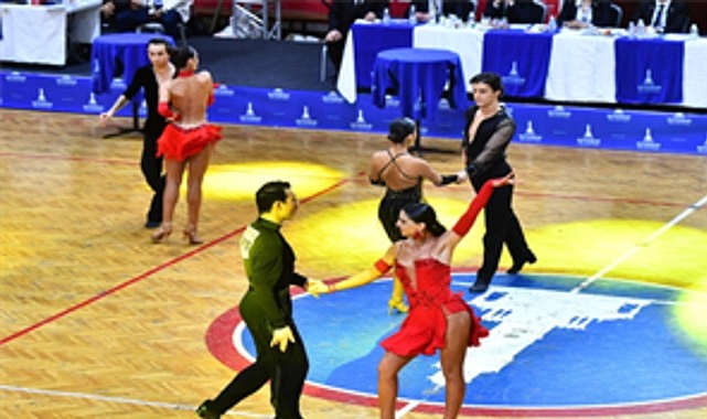 İzmir Büyükşehir Belediyesi ve Türkiye Dans Sporları Federasyonu iş birliğiyle