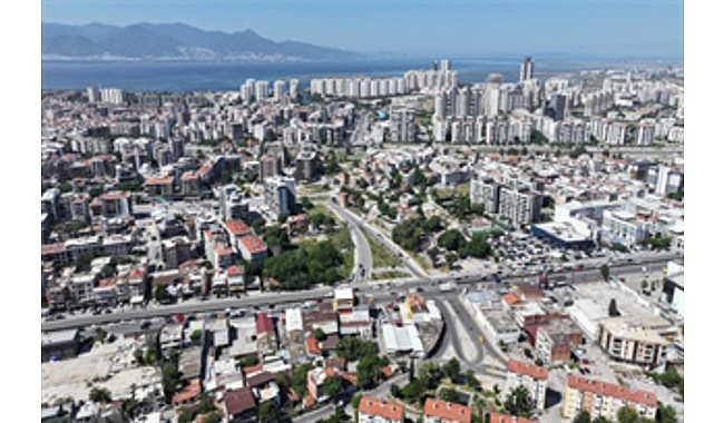 İzmir Büyükşehir Belediyesi Karşıyaka’da Kemal Baysak Bulvarı’nı İZBAN hattı üzerinden