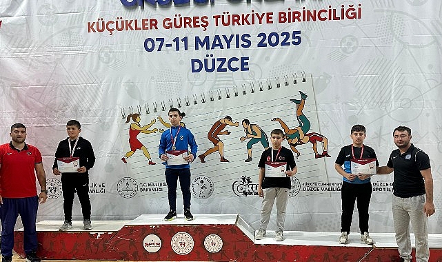 Kartepe Belediye Spor Kulübü sporcusu Erdem Topçu Düzce’de düzenlenen Okul
