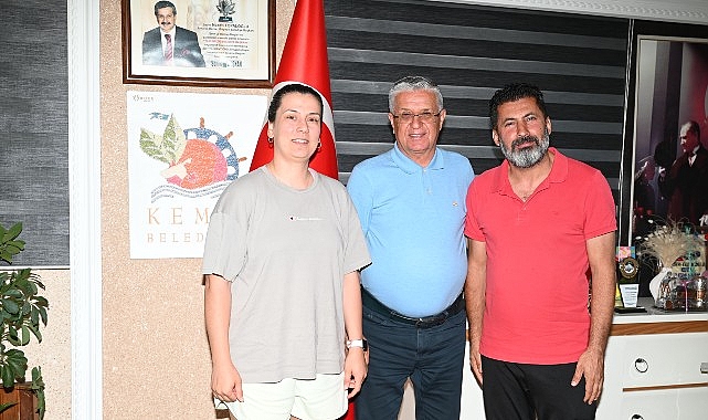 Kemer Belediyesi, Belediye Başkanı Necati Topaloğlu öncülüğünde voleybol ve basketbol