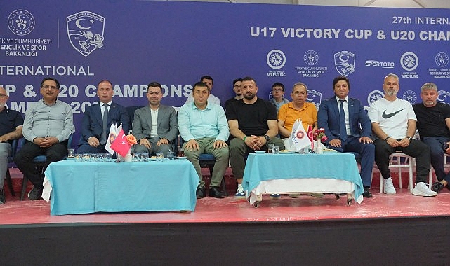 Kemer Belediye Başkan Yardımcısı Mehmet Derya Baytekin, Kemer’de düzenlenen U17
