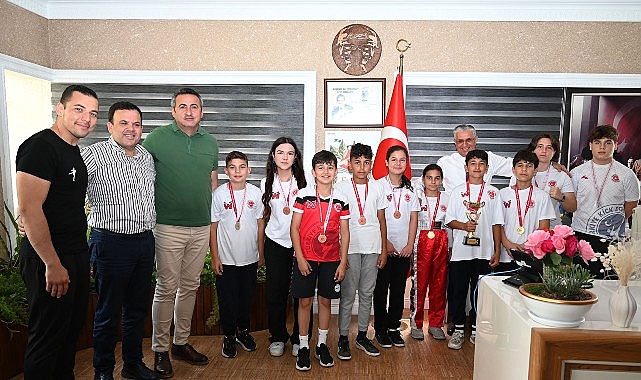 Antalya'da 3-4 Mayıs tarihleri arası düzenlenen Antalya Kick Boks İl