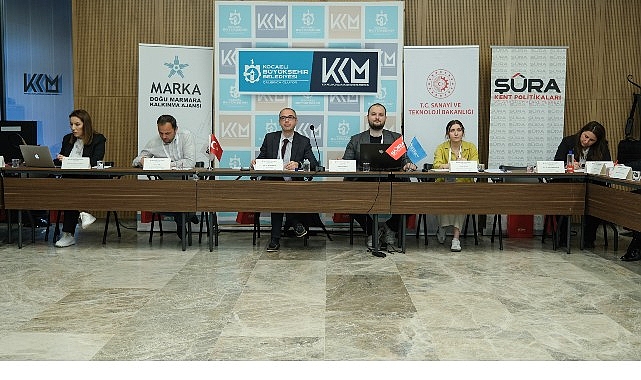 Girişimcilik ve İnovasyon Çalıştayı’nda konuşan Büyükşehir Belediyesi Genel Sekreteri Dr.