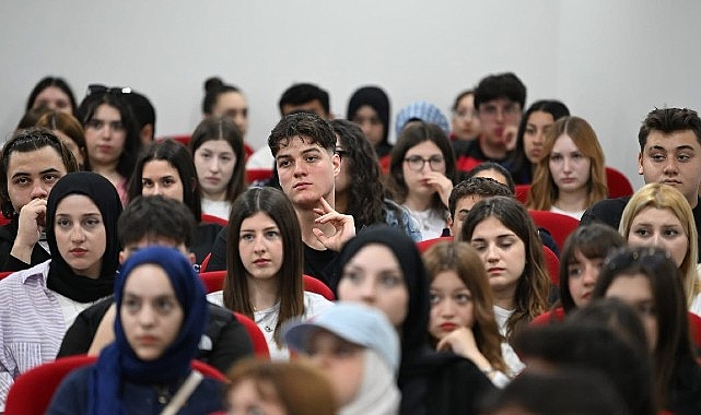 Kartepe Belediye Başkanı Av. M. Mustafa Kocaman, her hafta düzenli