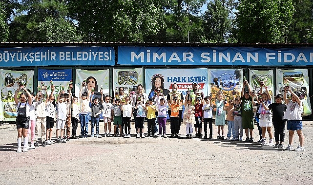 Çocuklar Başkan Çerçioğlu’nun Çalışmaları ile Doğa Sevgisini Öğreniyor