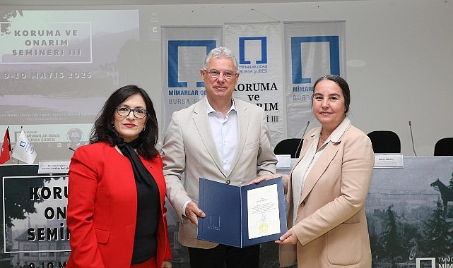 TMMOB Mimarlar Odası Bursa Şubesi’nin düzenlediği “Koruma ve Onarım Semineri”nde