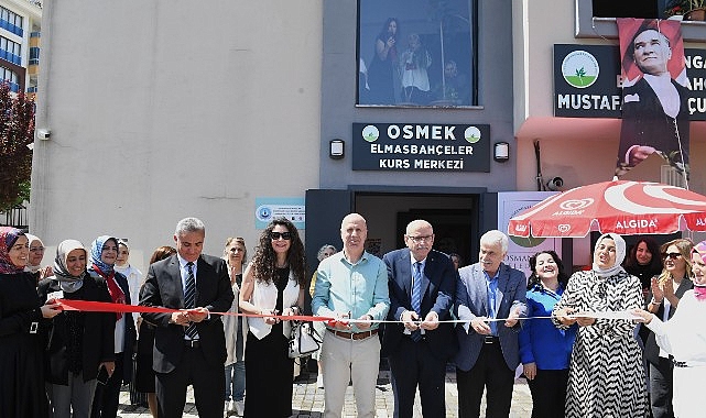 Osmangazi Meslek Edindirme Kursları (OSMEK)’in açtığı meslek edindirme kurslarına katılan
