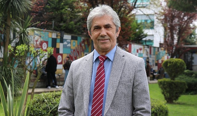Üsküdar Üniversitesi İletişim Fakültesi Gazetecilik Bölüm Başkanı Prof. Dr. Süleyman