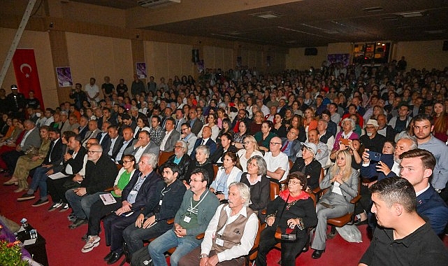 Türkiye’nin en uzun soluklu şiir etkinliklerinden biri olan Salihli Şiir