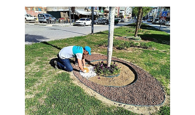 Manisa Büyükşehir Belediyesi, şehri daha estetik ve yeşil hale getirmek