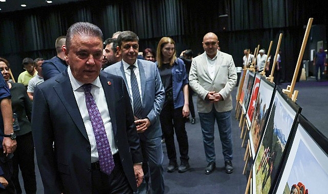 Antalya Büyükşehir Belediyesi tarafından düzenlenen 4. Uluslararası Yörük Türkmen Festivali
