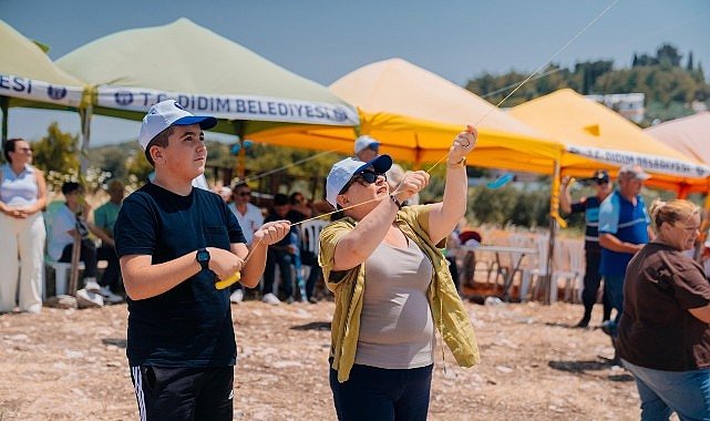 Didim Belediyesi’nin katkılarıyla bu yıl 2.si gerçekleştirilen Geleneksel Akköy Uçurtma