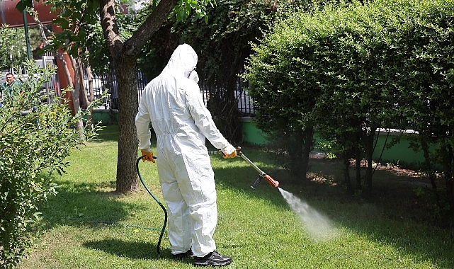 Bağcılar Belediyesi, park, bahçe ve yeşil alanlarda bulunabilecek kene başta