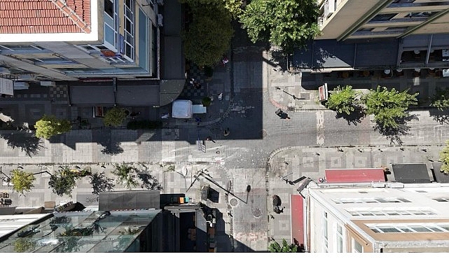 Bakırköy Belediyesi, Zeytinlik Mahallesi’nde yıllardır devam eden yol sorunlarına çözüm