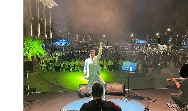 Aydın Büyükşehir Belediye Başkanı Özlem Çerçioğlu vatandaşları kültür ve sanat