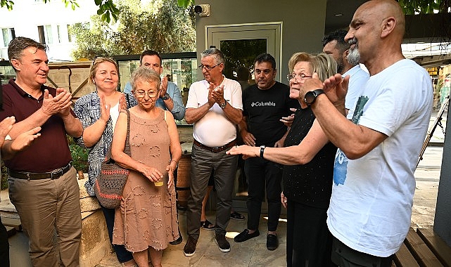 Başkan Topaloğlu’nun öncülüğünde Kemer turizmine kazandırılan Liman Caddesi’ndeki Kültür Evi’nde