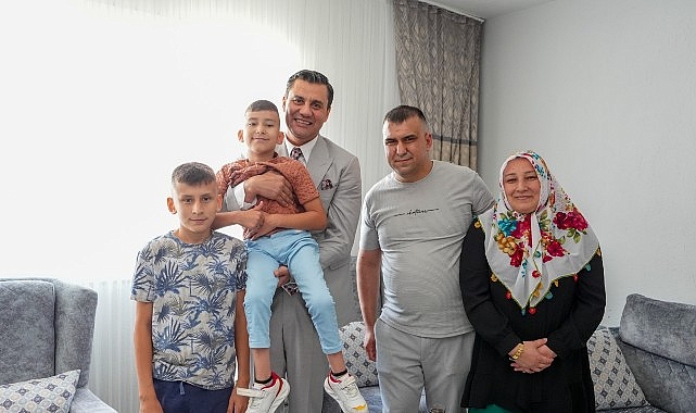 Manisa Büyükşehir Belediye Başkanı Ferdi Zeyrek, sosyal medya üzerinden kendisine