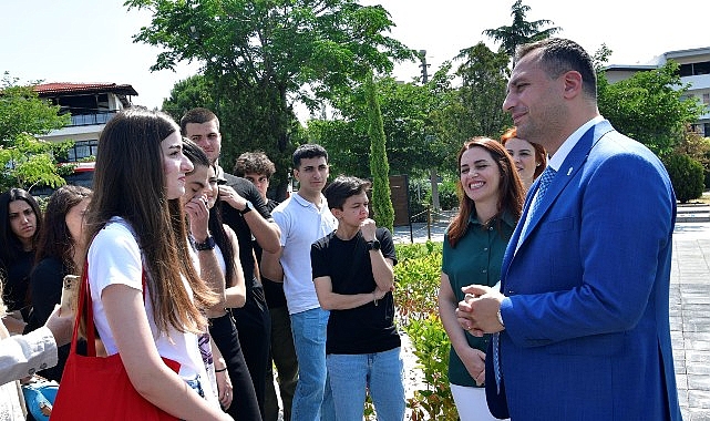 Bornova Belediyesi Gençlik Eğitim Merkezi (BELGEM)’nde eğitim alan Doğa Naz