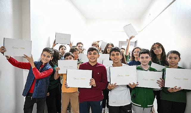 Bornova Belediyesi’nin ücretsiz eğitim desteği sunduğu BELGEM kursları için kayıtlar
