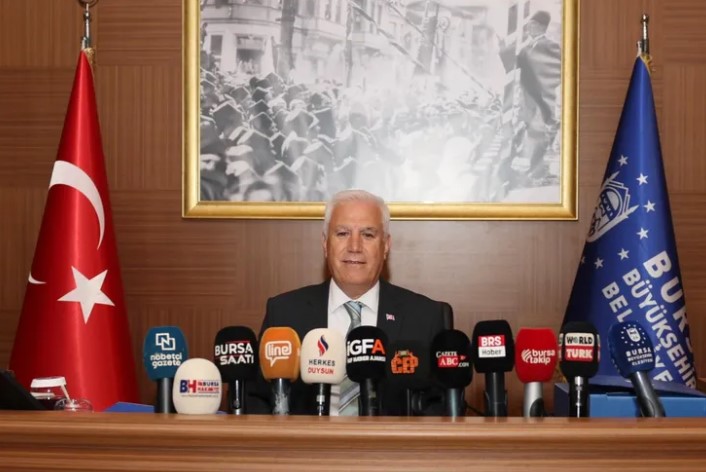 Bursa Büyükşehir Belediye Başkanı Mustafa Bozbey, Haziran ayı meclis toplantısında