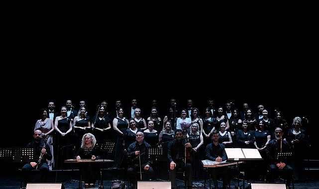 Büyükşehir Belediyesi’nin musiki severler tarafından ilgiyle takip edilen Türk Sanat