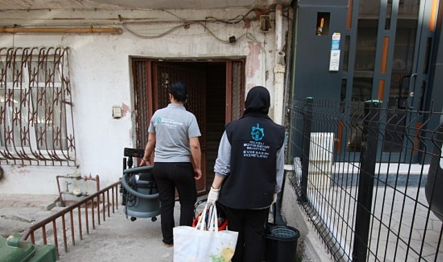 Büyükşehir Belediyesi, “Evde Bakım Hizmeti” kapsamında yaşlı, engelli, hasta ve