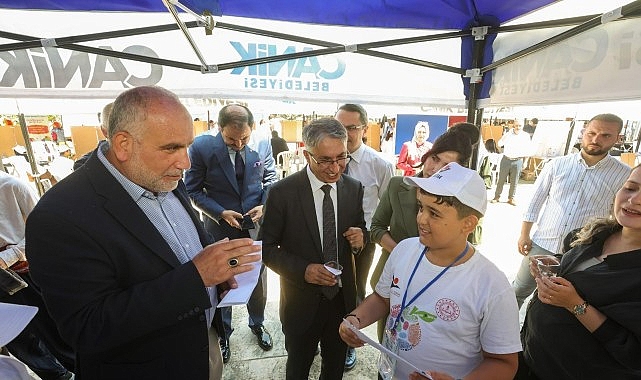 Canik Belediyesi ve Canik İlçe Milli Eğitim Müdürlüğü’nün düzenlediği Bilim