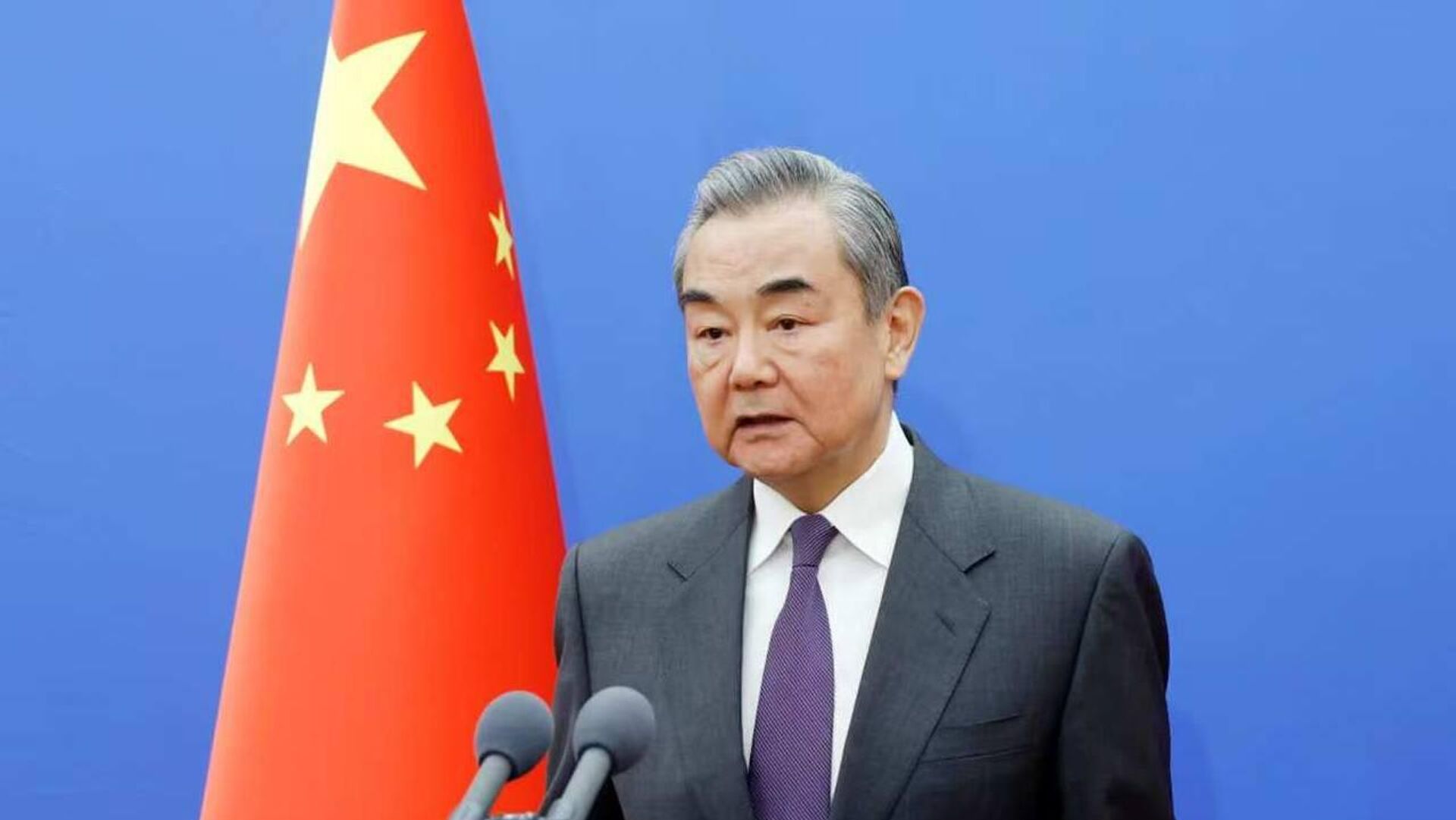Çin Dışişleri Bakanı Wang Yi, İsrail'in İran'ın nükleer tesislerine yönelik