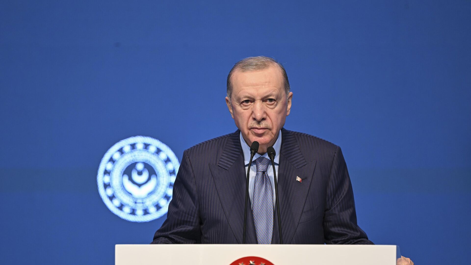 Cumhurbaşkanı Recep Tayyip Erdoğan, Güngören'de düzenlenen bin 930 Konut ve