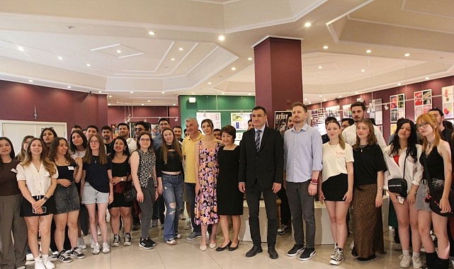 Ege Üniversitesi (EÜ) Ege Meslek Yüksekokulu (MYO) Grafik Tasarımı Programı