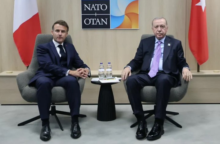Cumhurbaşkanı Recep Tayyip Erdoğan, NATO Zirvesi kapsamında bulunduğu Lahey’de Fransa